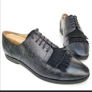 ❗️Sold❗️Enzo Angiolini Fireballe Black Oxford Fringed Shoe